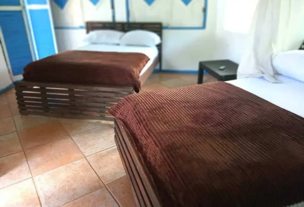 Comodidades 8 SM 11 - HABITACION