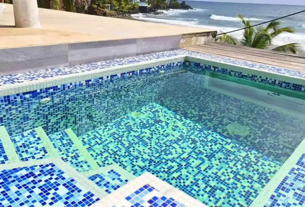 Comodidades 95 Villa 02 - piscina