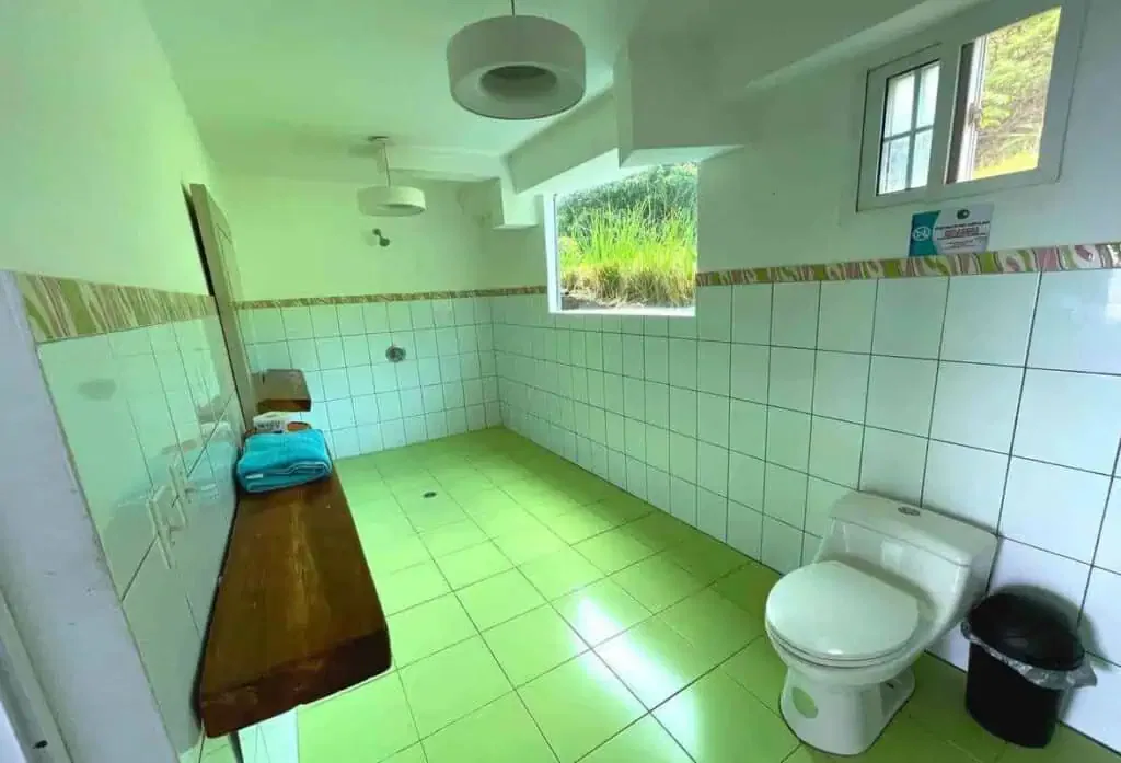 Comodidades 70 Villa 03 - baño principal